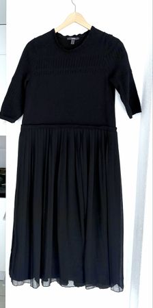 Esprit Kleid Schwarz Gr. S/M, 