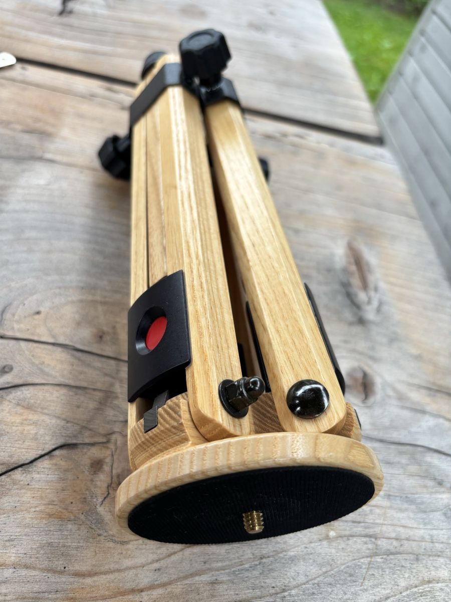 Berlebach Treppiedi & Teste: Berlebach Mini Stativ Holz – Nuovo (secondo la descrizione) da Würenlos venduto da Ashley24 3