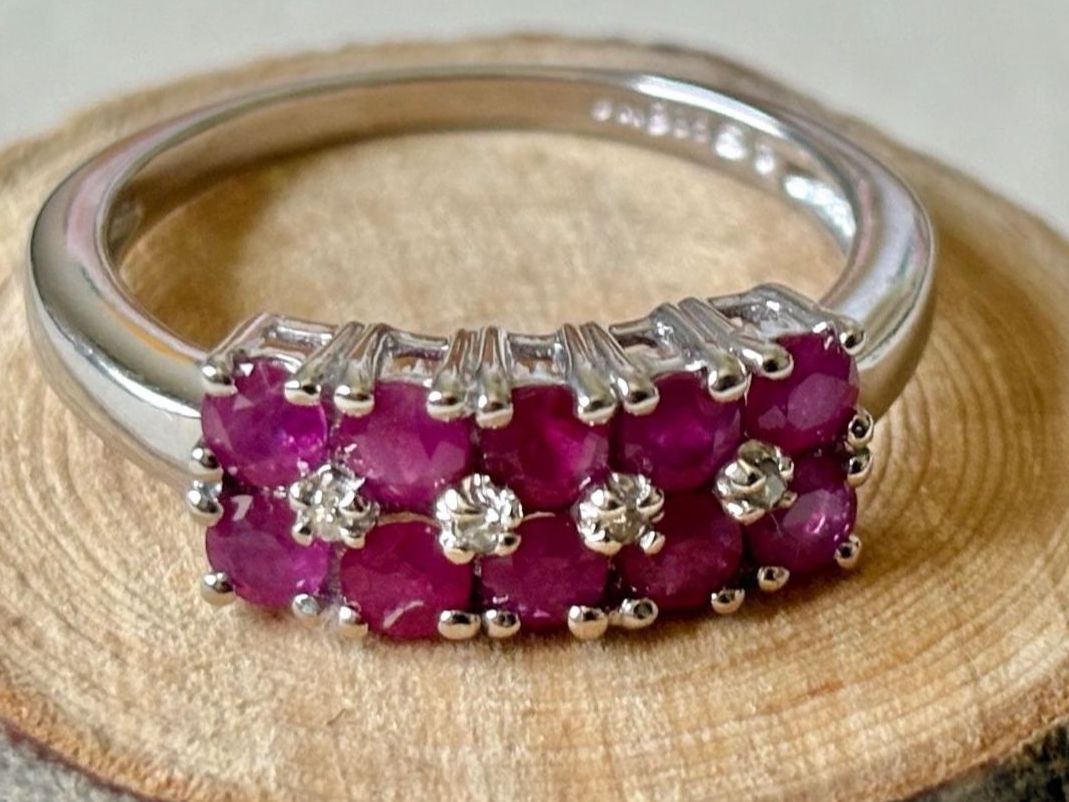 Anelli: Rubin, Brillanten Ring, Gr. 56 – Nuovo (secondo la descrizione) da Brugg AG venduto da lau_9rvy