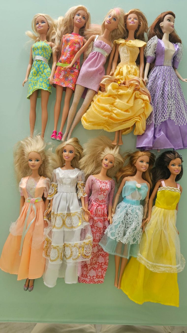 Bambole: 10 Barbie von 2006 – Usato da Küssnacht am Rigi venduto da delanyc