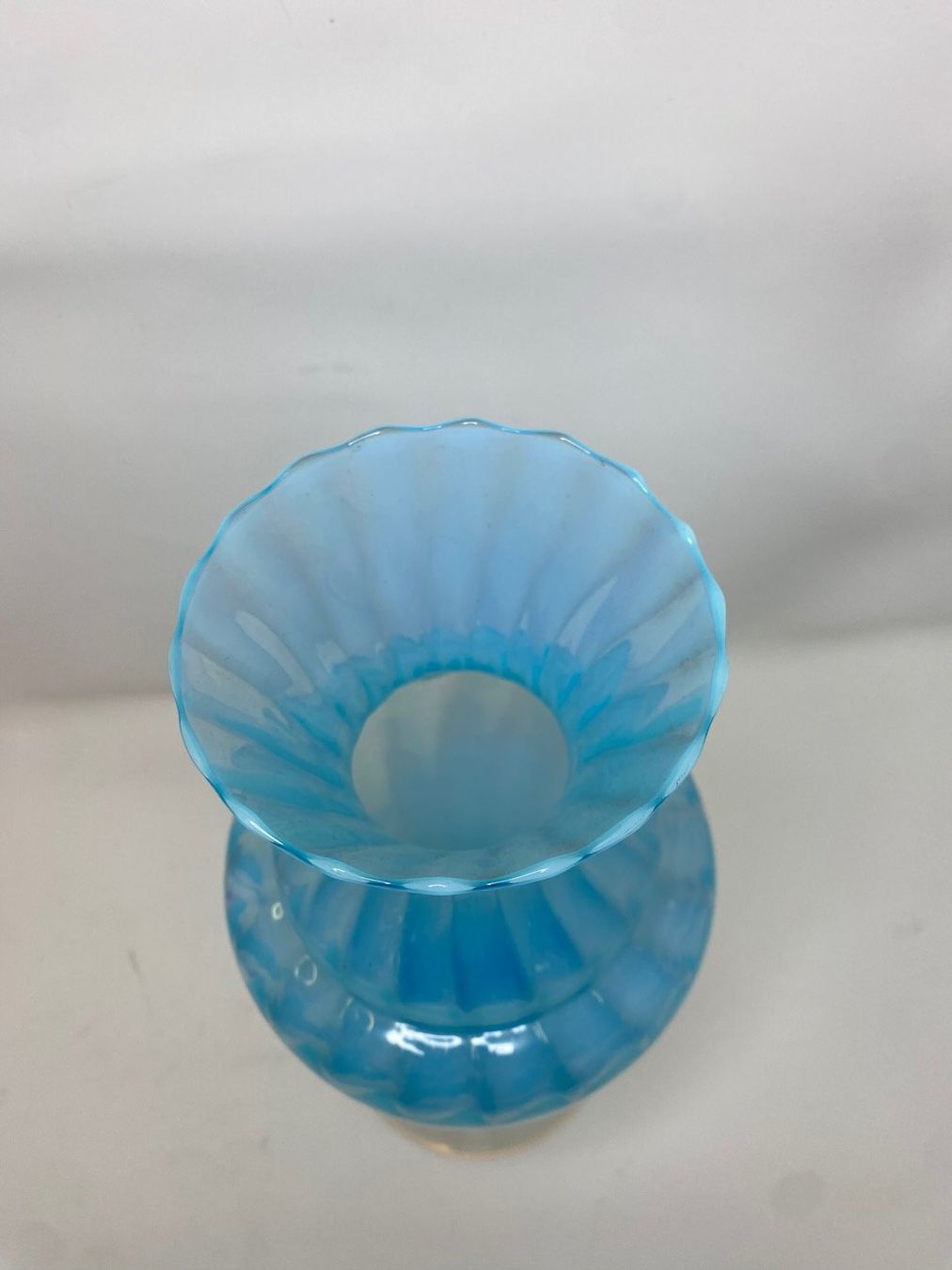 Murano Vasi & Recipienti: Sehr schöne große antike Opalglas Vase – Usato da Steinhausen venduto da einzelstueck-brocki 6