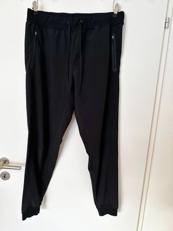 Schwarze Sport-Freizeithose Gr. XL Damen Ellen Amber
