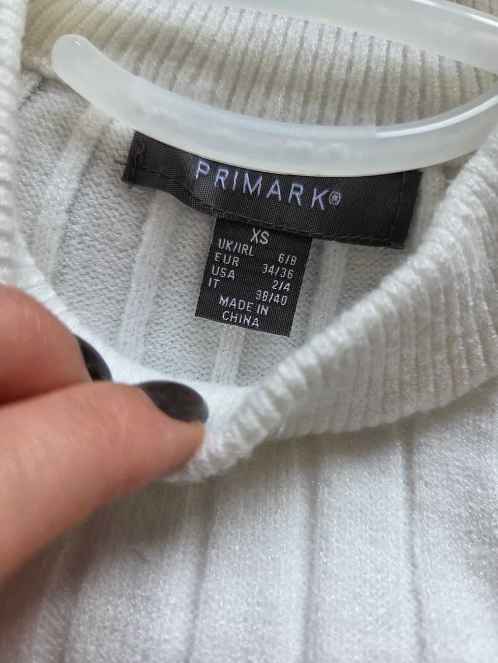 Primark Pulls & Sweat-shirts: Pull blanc côtelé Taille XS – Neuf (Voir description) à Chavannes-Renens par mau_8rwz 2