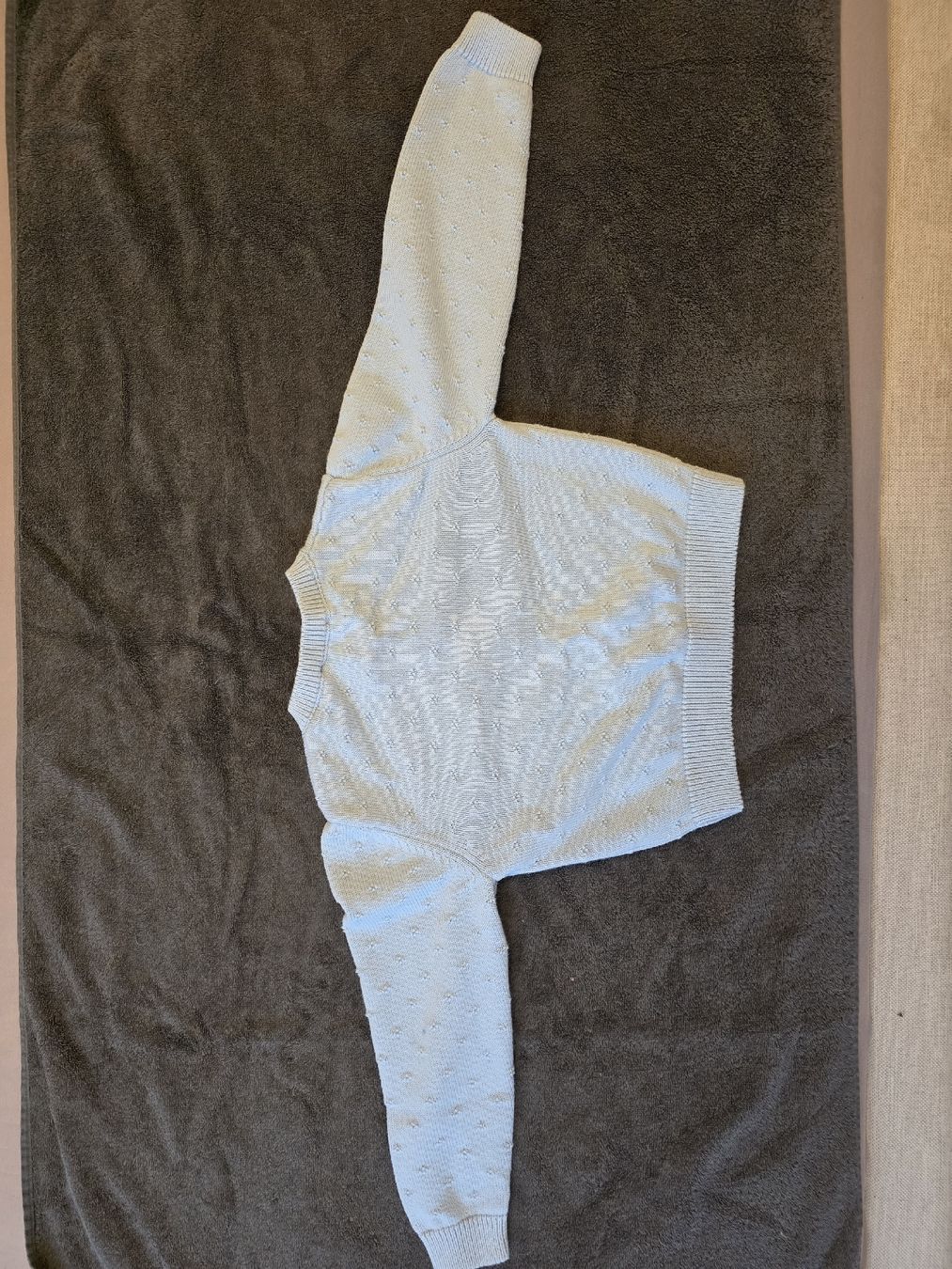 C&A Giacche & Cappotti: Cardigan C&A hellblau Grösse 116 – Usato da Pfaffhausen venduto da sar_lg8t 1