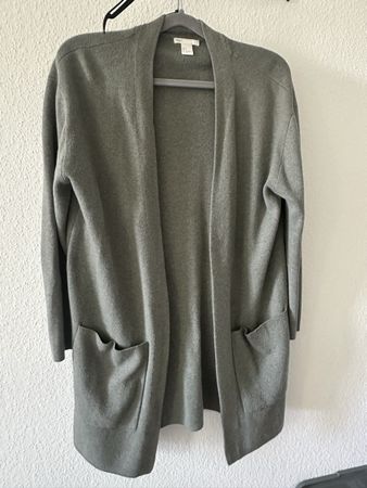 Autumn Cosy H&M Khaki Cardigan - Size S - Must have!