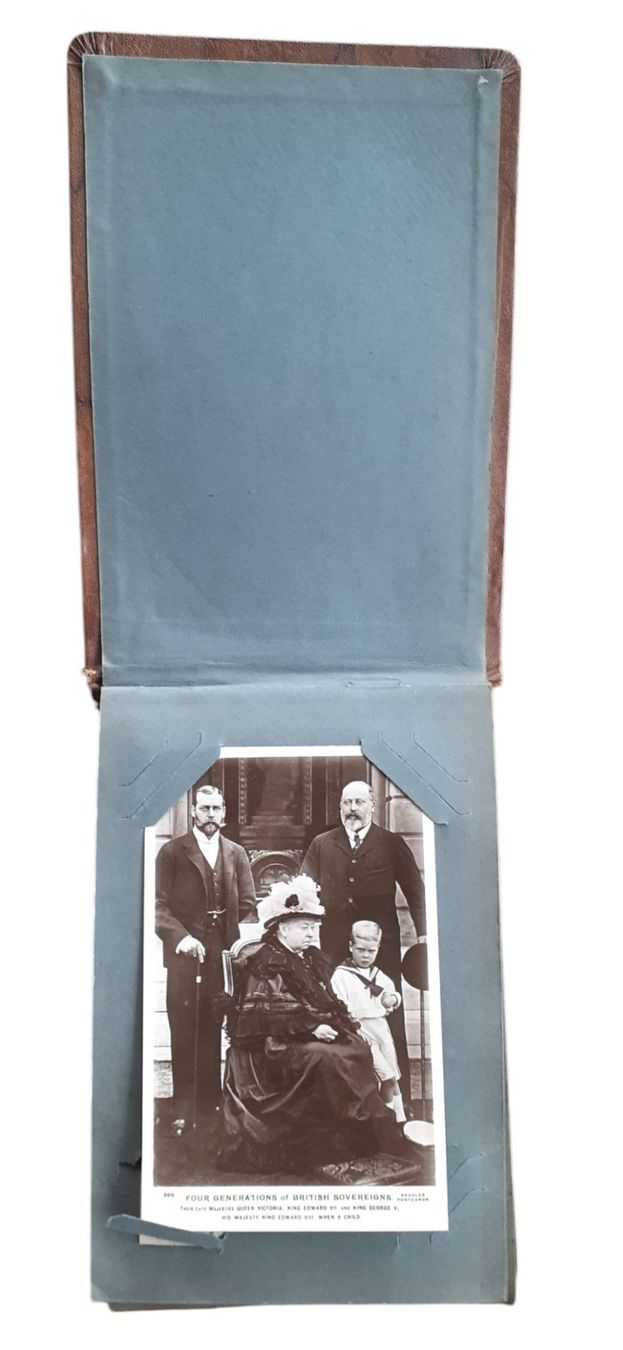 Album: Ansichtskarten Album Royals England – Usato da Mörschwil venduto da antiksalon