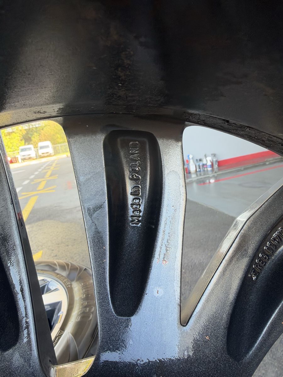 Volkswagen Pneumatici & Ruote complete: Amarok Felgen – Usato da Herznach venduto da Meritonhoxhaj 8