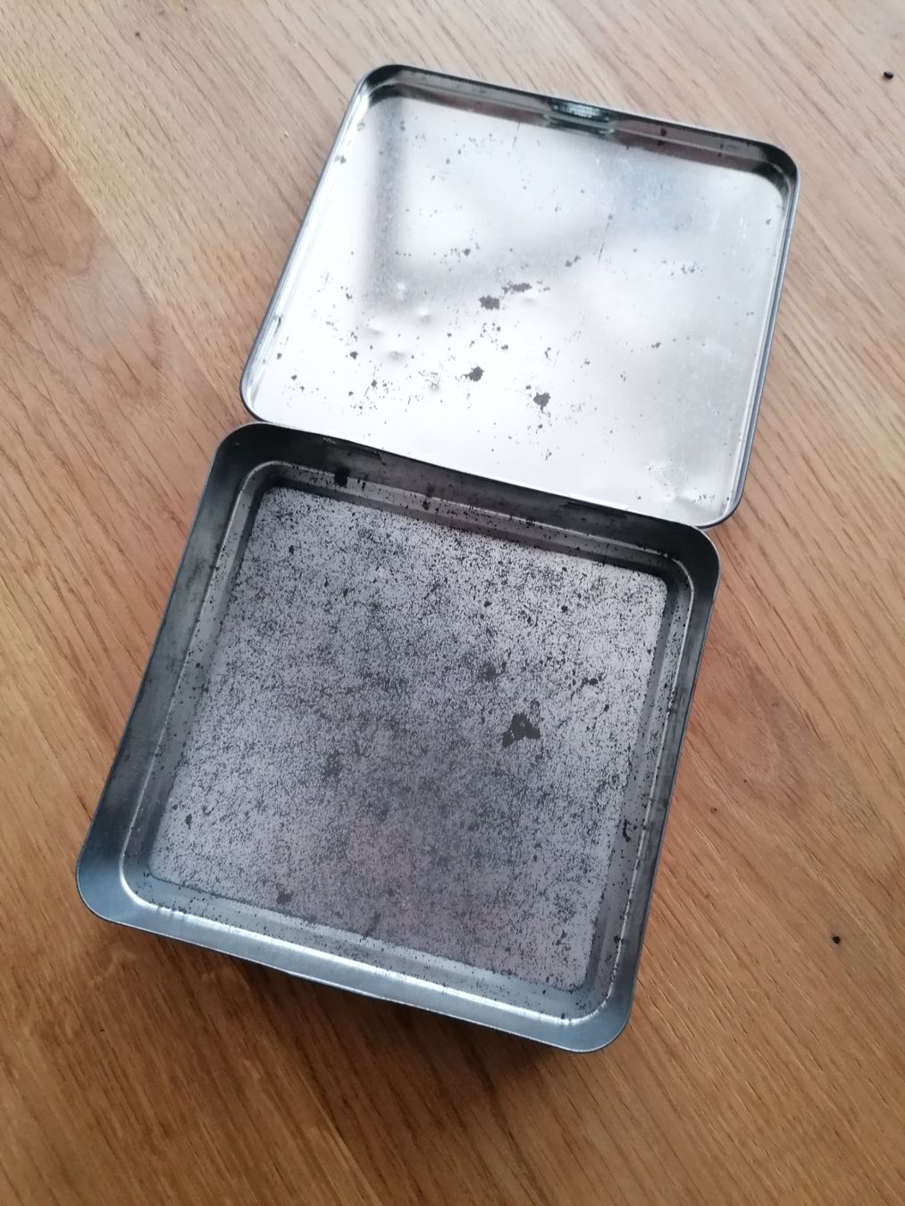Dosen: Baselbieter Rahmtäfeli Vintage Blechdose – Gebraucht aus Basel von vintagecollector 2