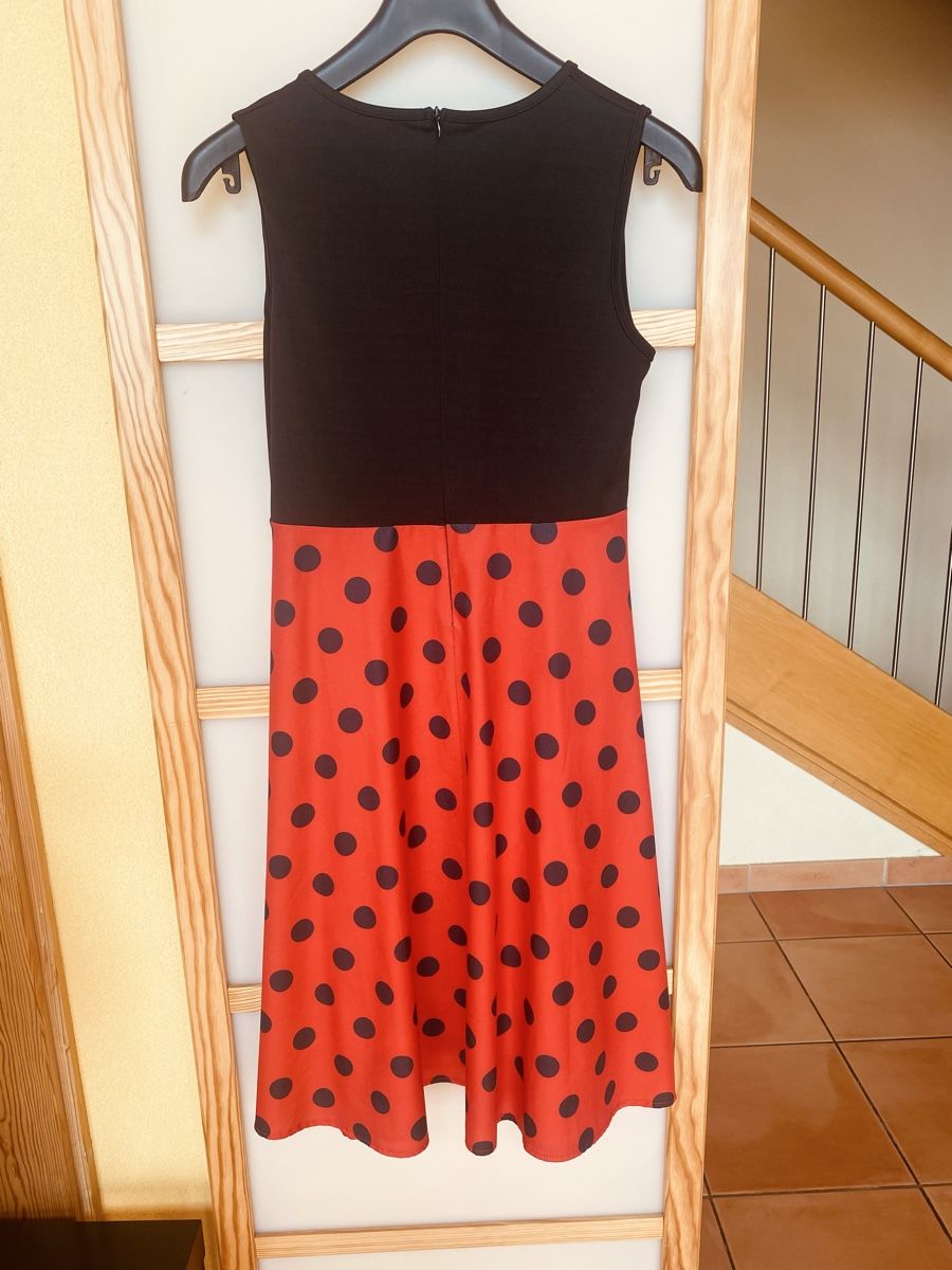 Vestiti: Magnifique robe M neuf – Nuovo (secondo la descrizione) da Belmont-sur-Lausanne venduto da chu_vxf5 1