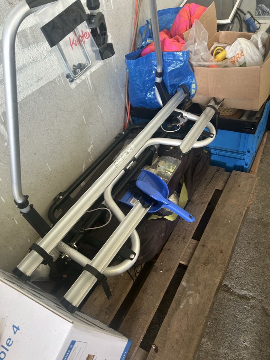 Altro per Eventi aziendali & Feste: Diverses Camping Material – Usato da Kölliken venduto da BYS01 1