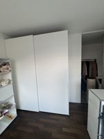 Poliform Club Schwebetürenschrank 196 cm – Original – Top Zu