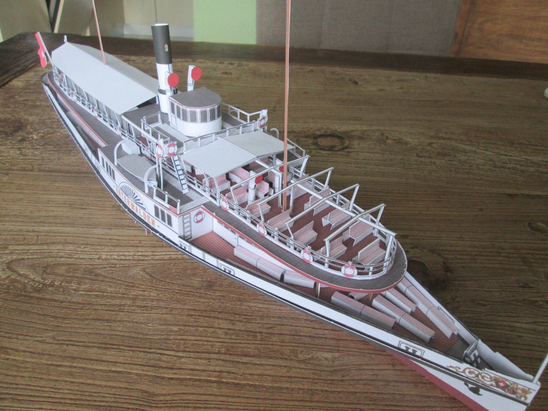 Kit di modellismo & Modellini statici: Dampfschiff Unterwalden Modellb. 1:100 – Nuovo e nell'imballaggio originale da Sempach venduto da Pilatus20