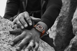 Apple Watch Ultra 1