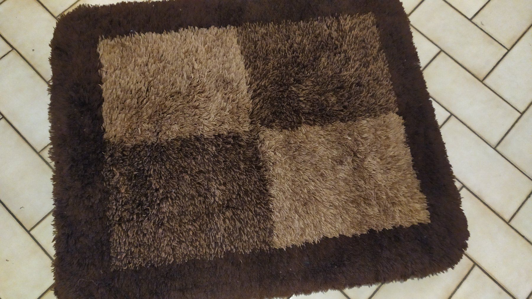 Tapis: 3 tapis de bain épais, brun – D'occasion à Chezard St-Martin par Loucail 1