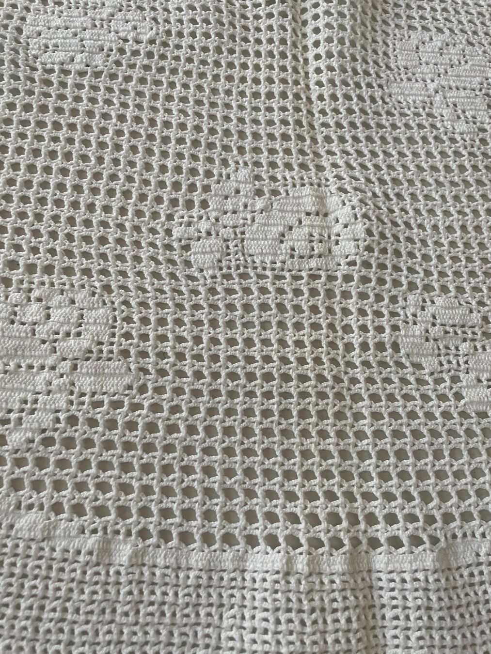 Altra biancheria da tavola: Tischdecke 180x130cm - Ricamo – Usato da Minusio venduto da Pink222