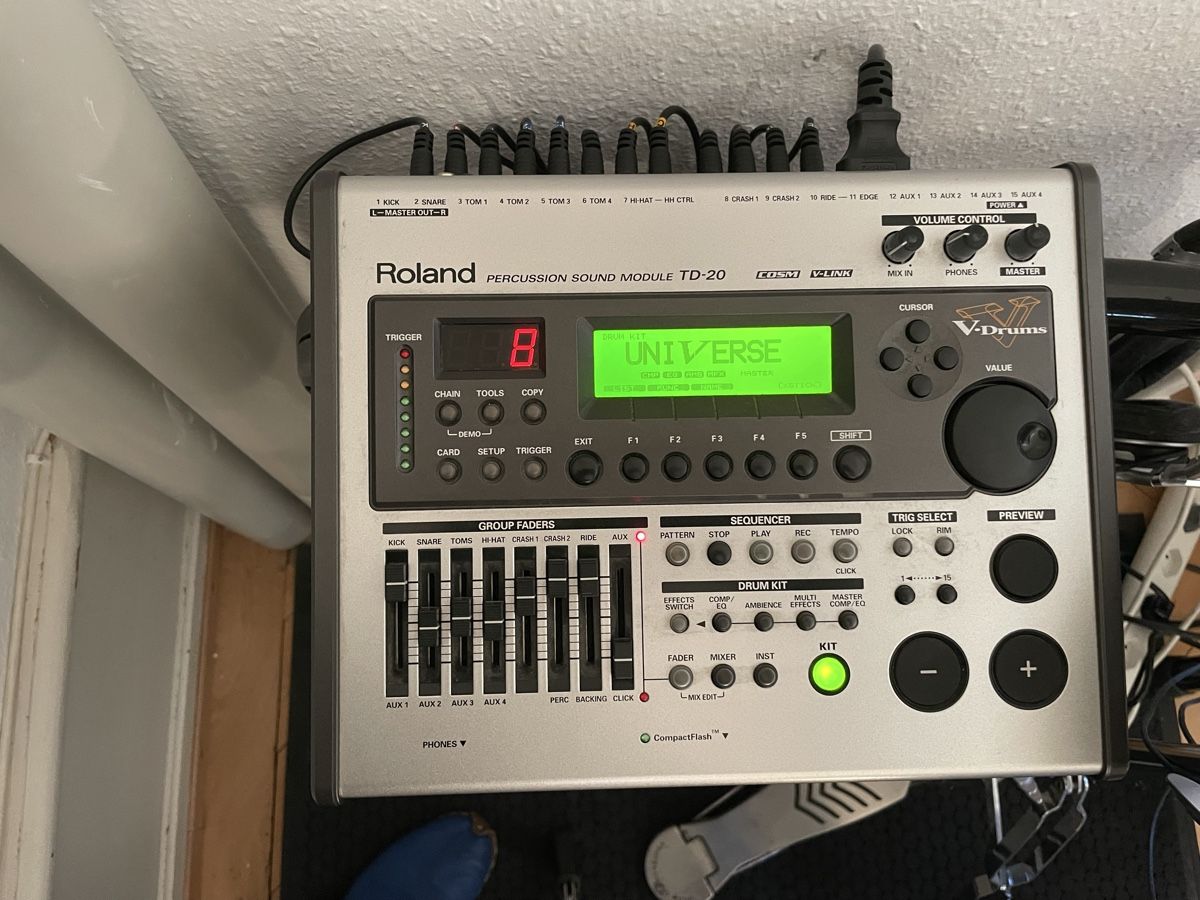 Roland Musikinstrumente: V-Drumset Roland TD 20 – Gebraucht aus Basel von jeitinho94 1