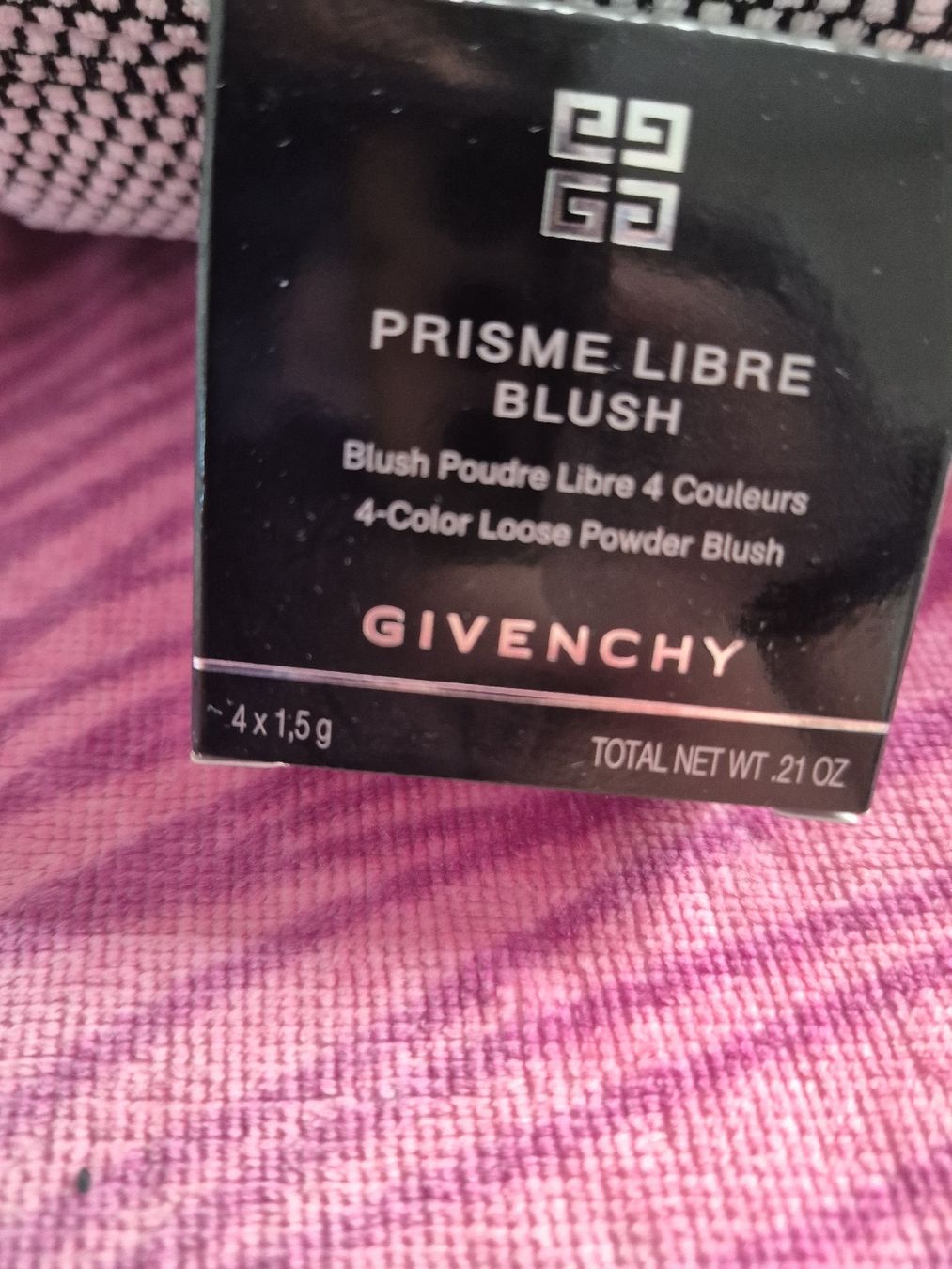 Givenchy Make-up: Givenchy Prisme Libre Blush, Neuwertig, Original 👍 – Nuovo e nell'imballaggio originale da Zollikofen venduto da wir_verkaufen 3