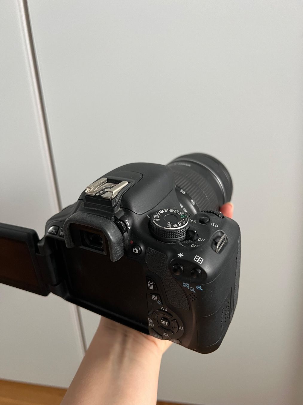 Canon Fotocamera: Canon EOS 600D Spiegelreflexfotokamera Set – Usato da Wangen an der Aare venduto da ram_mwq9 1