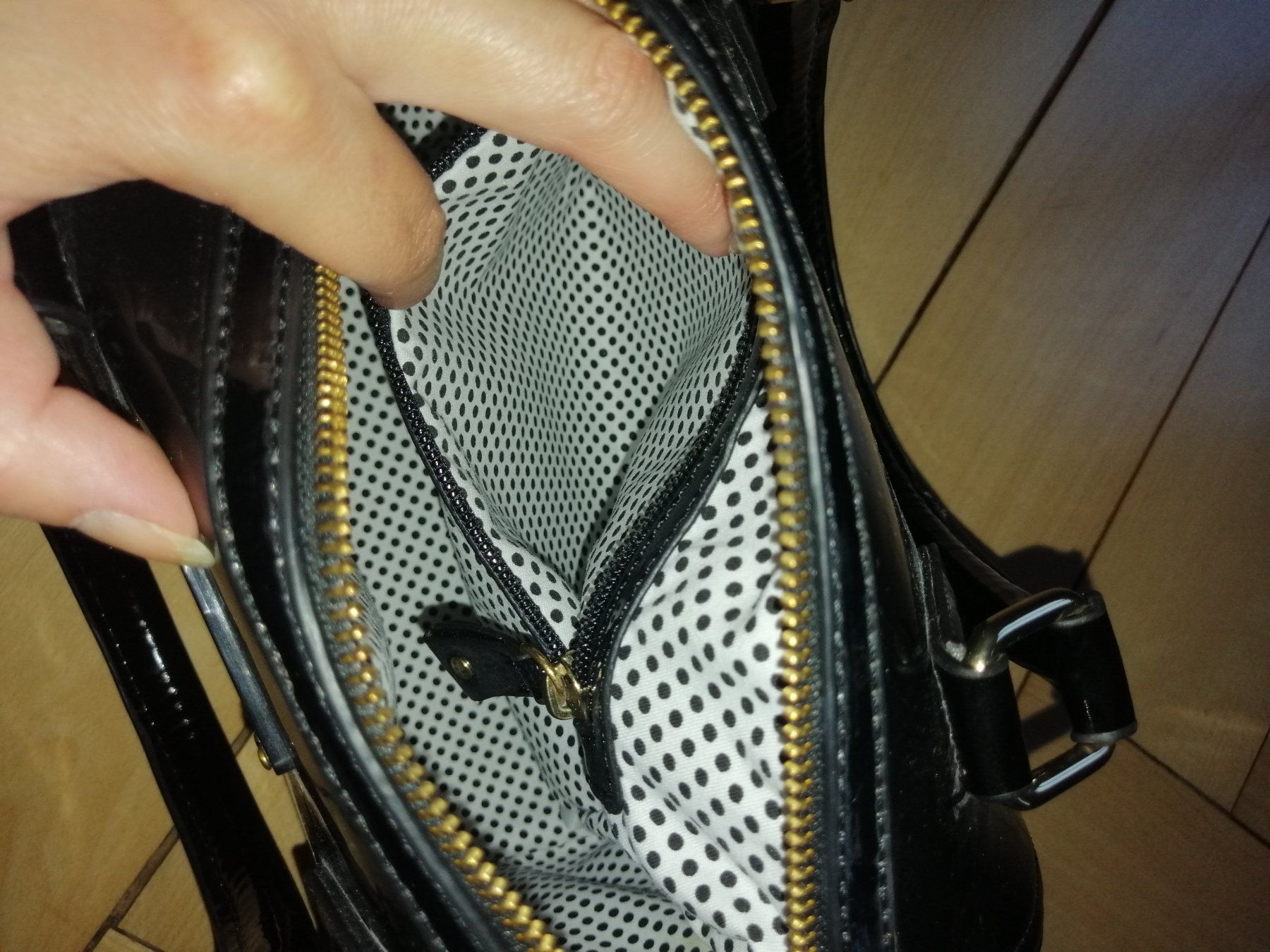 Pauls Boutique Taschen für Damen: Handtasche Pauls Boutique London – Neu (gemäss Beschreibung) aus Biel/Bienne von M.D.C 8