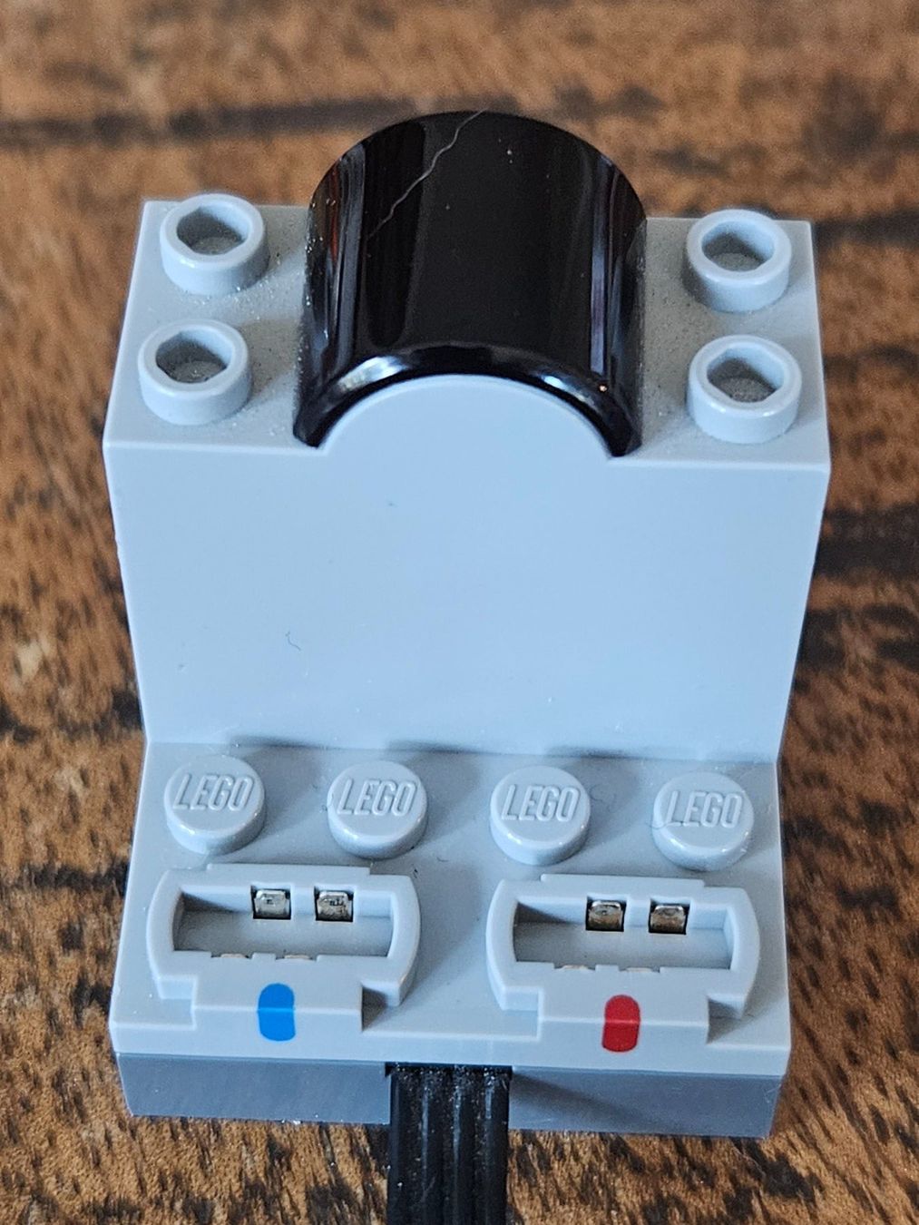 Lego Kit di costruzioni: lego Electric Power Functions Receiver Unit 58123c01 – Usato da Confignon venduto da Ecrofigs 1