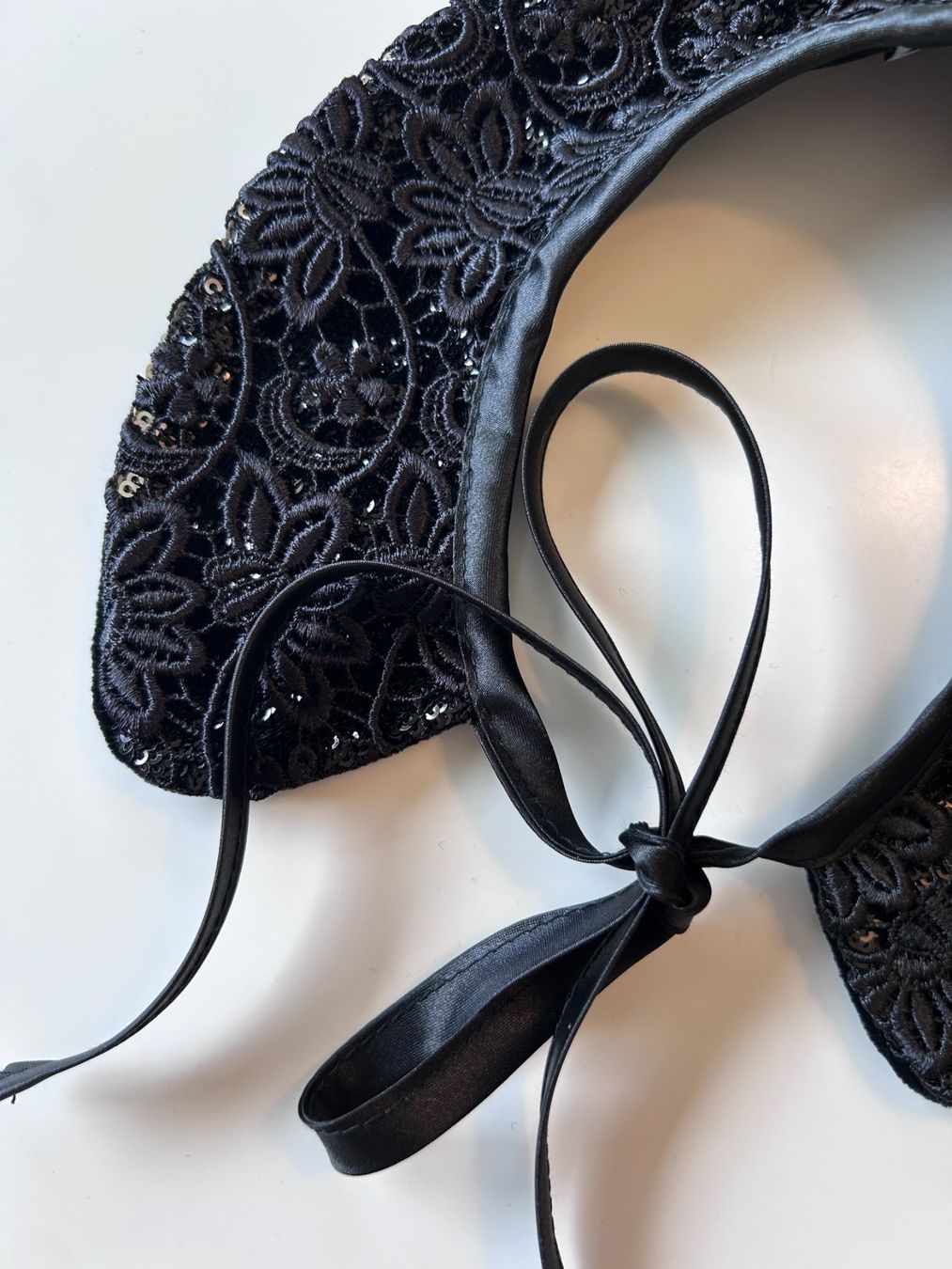 Cos Catenine: Sagenhaft Kragen mit Spitzen – Nuovo (secondo la descrizione) da St. Gallen venduto da look-twice 1