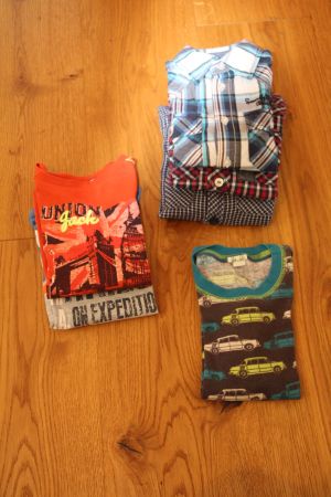 Kleiderpaket, Junge, Grössen 92 und 98