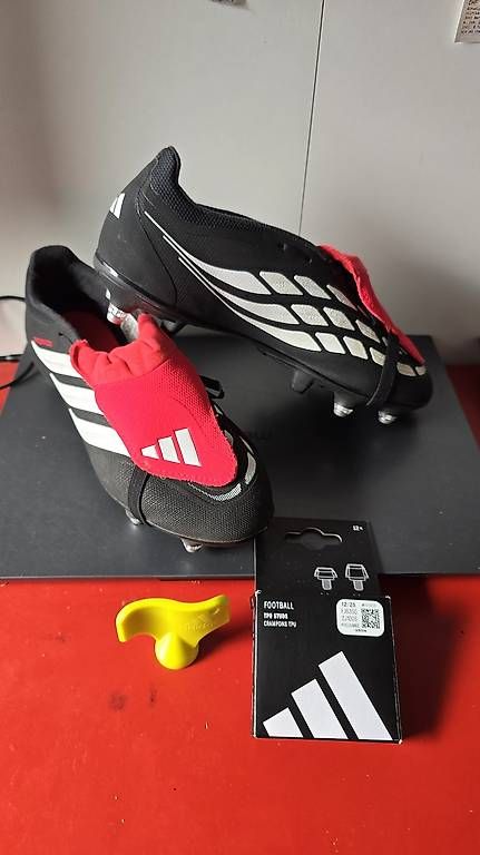 Chaussures hommes: Scape calcio Adidas Predator t.40 – D'occasion à Giubiasco par ZigoZag78 2