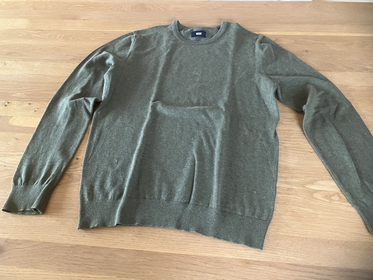 Pulls & Sweat-shirts: Leichter Pullover Sommer  Gr.M – D'occasion à Bettwiesen par Zustand57