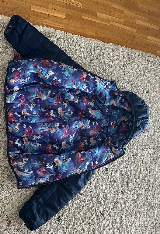 Giacche & Cappotti: Vendre  double face 4/6 ans fille  – Usato da Renens VD venduto da mary184 1