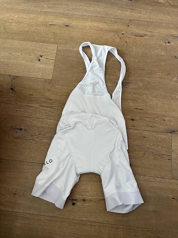 Pantaloni: Weisse Bibshorts Damen – Usato da Chur venduto da gio_6rlp 2
