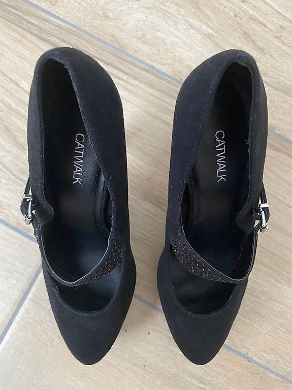 Damenschuhe: schwarze Riemchen Pumps mit Steinchen Gr. 38 – Gebraucht aus Hausen AG von corinne_g 4
