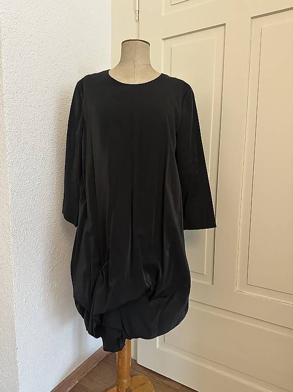 Kleider: cos kleid – Gebraucht aus Zürich von GabiHiestand
