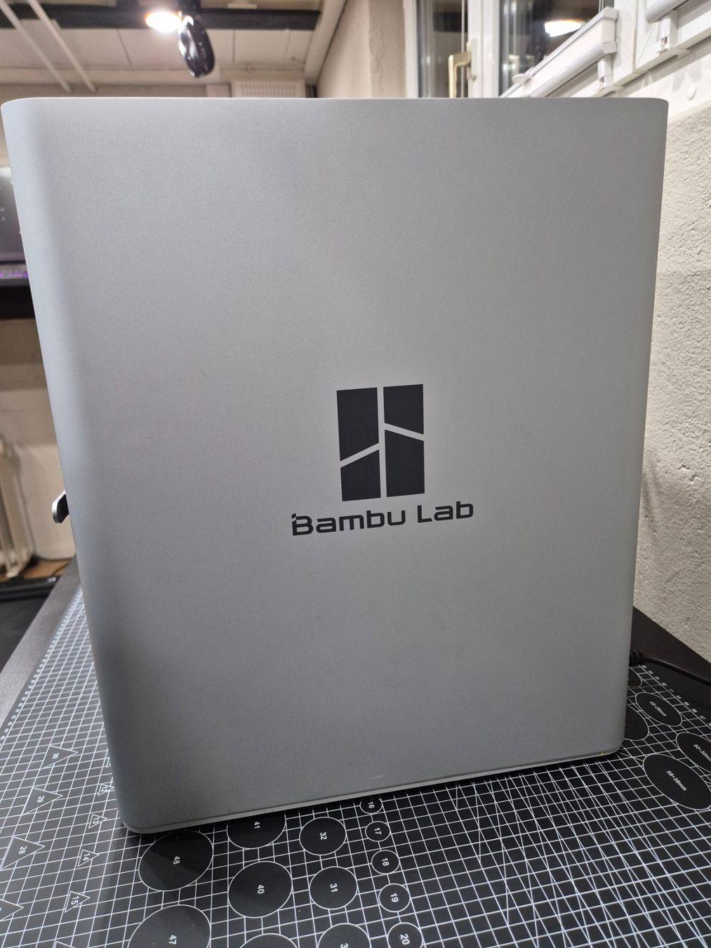 Bambu Lab Imprimante 3D: 3D Drucker Bambu Lab X1-Carbon inkl.Zubehör – D'occasion à Buchrain par knosli 3