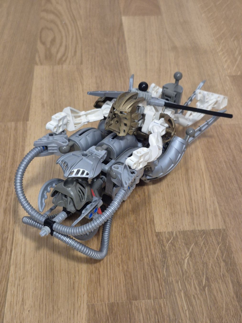Lego Spielzeuge: LEGO Bionicle 8596 Takanuva, 100% – Gebraucht aus Rafz von alx_9ch2 4