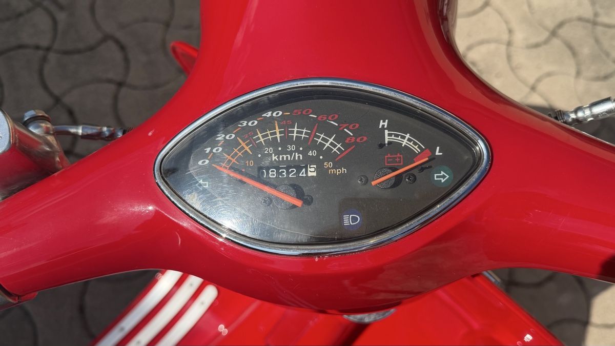 Scooters: E Roller - scooter électrique 45 km/h – D'occasion à Sullens par Lecentaur 2