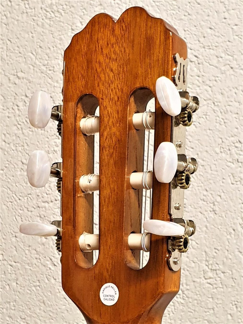 Musikinstrumente: spanische 3/4--tel Kindergitarre ADMIRA – Neu (gemäss Beschreibung) aus Wöschnau von Musikhaus-Luethy5012 5