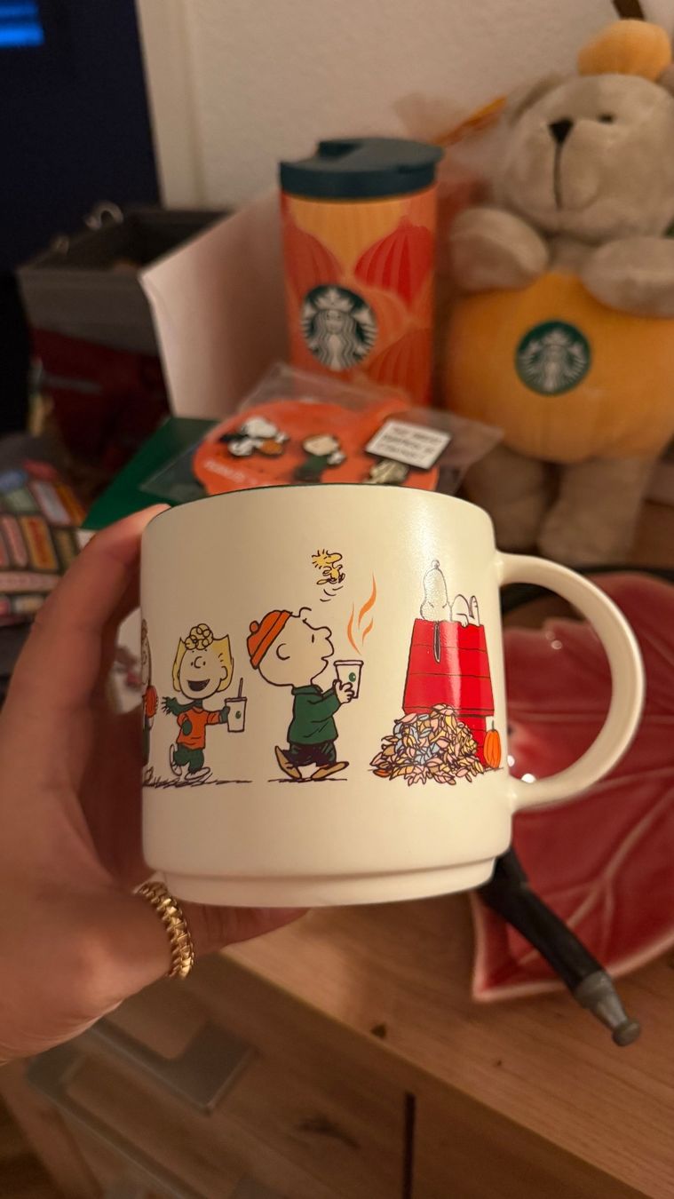 Tassen: Starbucks Tasse snoopy – Neu und originalverpackt aus Baar von val_t9r5