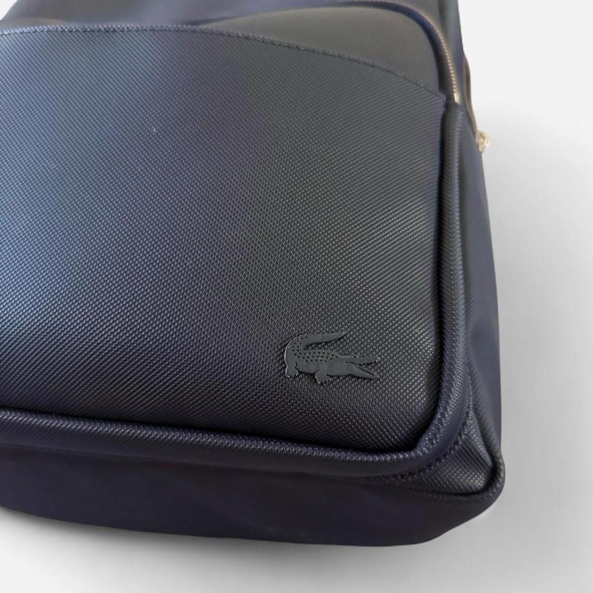 Lacoste Rucksäcke: Lacoste Backpack Navy Blue – Defekt aus Basel von 1moonstar 6