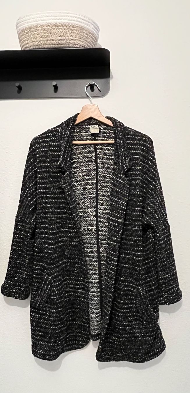 Only Vestes: Only Strickjacke – D'occasion à Basel par anj_hbr6