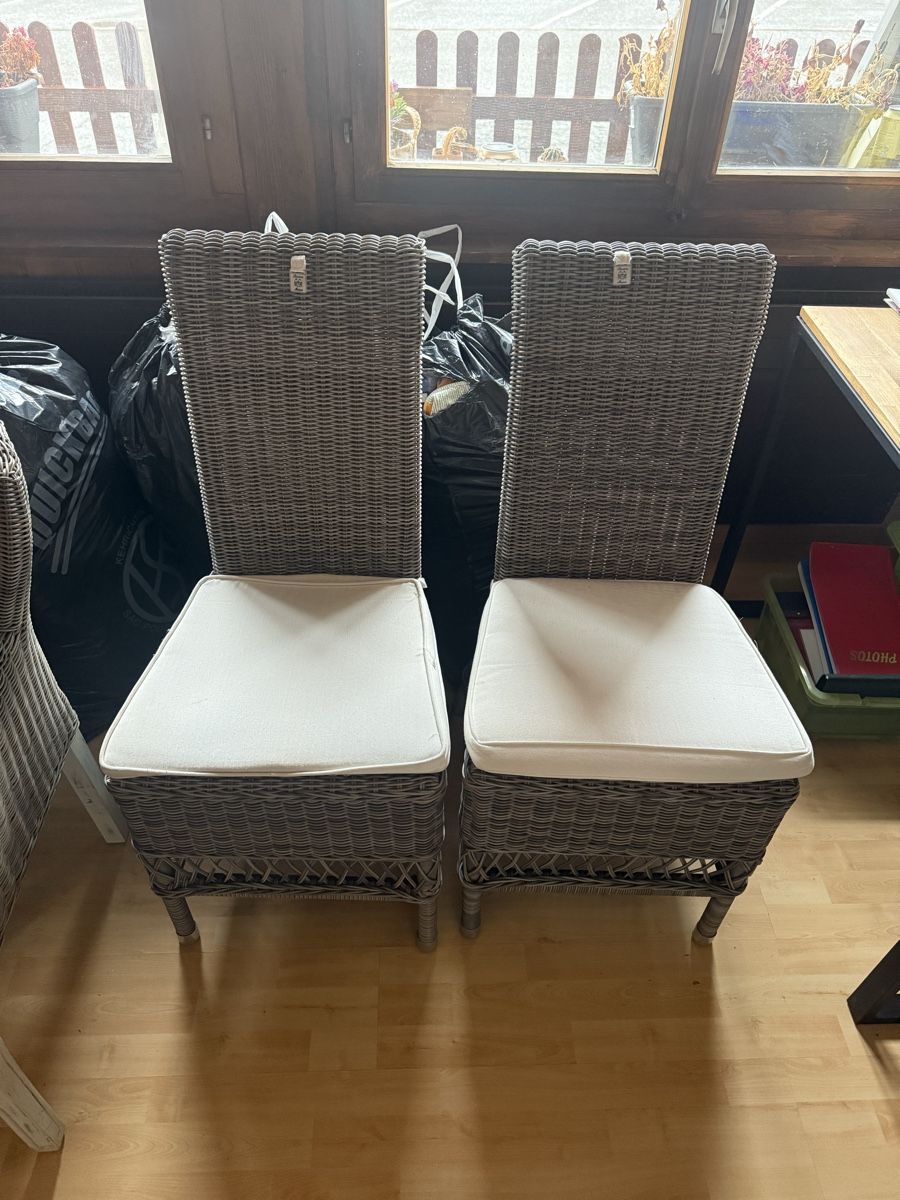 Riviera Maison Sedie: Chaises extérieur Riviera maison – Nuovo (secondo la descrizione) da Vex venduto da vir_wjt7