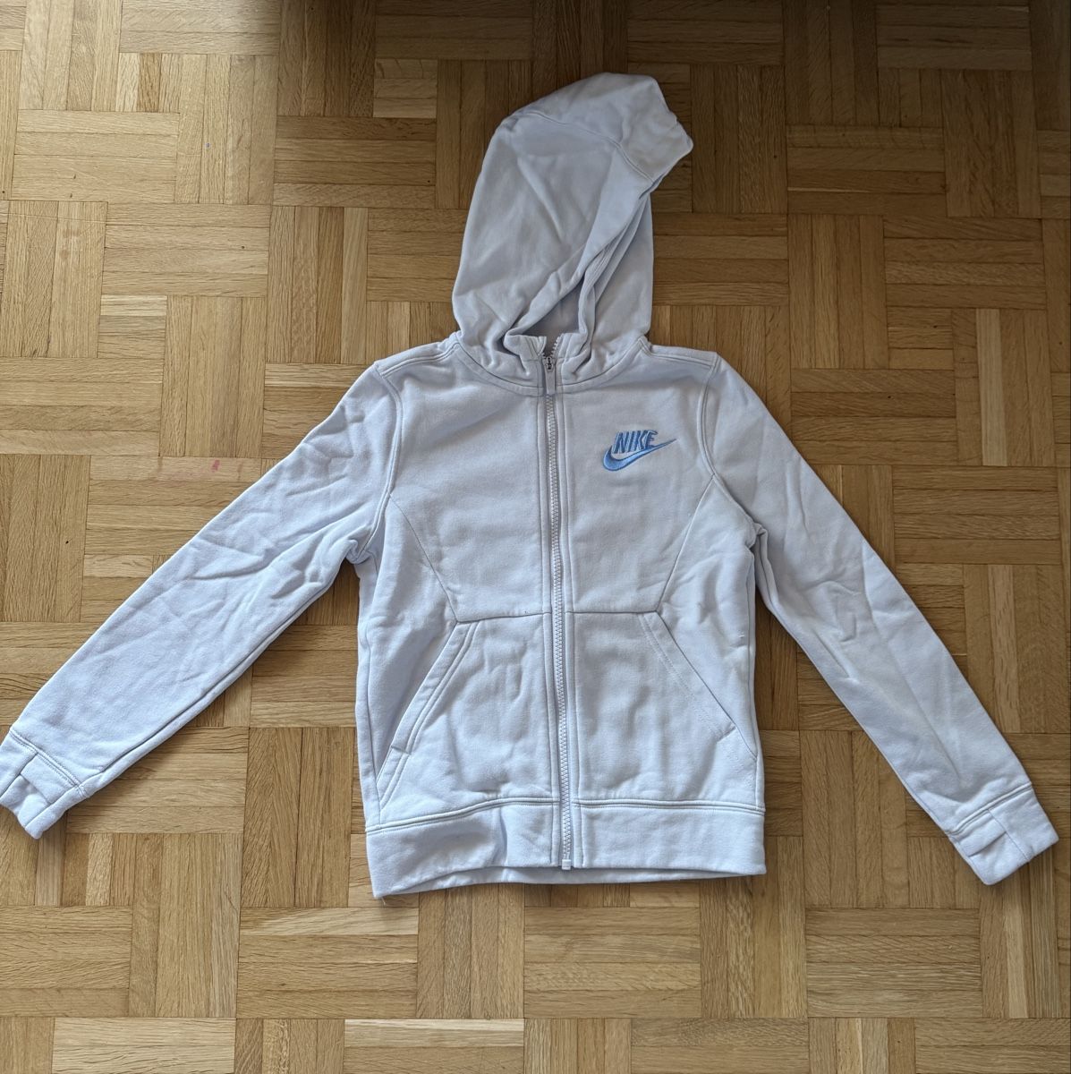 Nike Giacche & Cappotti: Nike Jacke, Grösse 122/128 – Usato da Kleinandelfingen venduto da les_gb7w