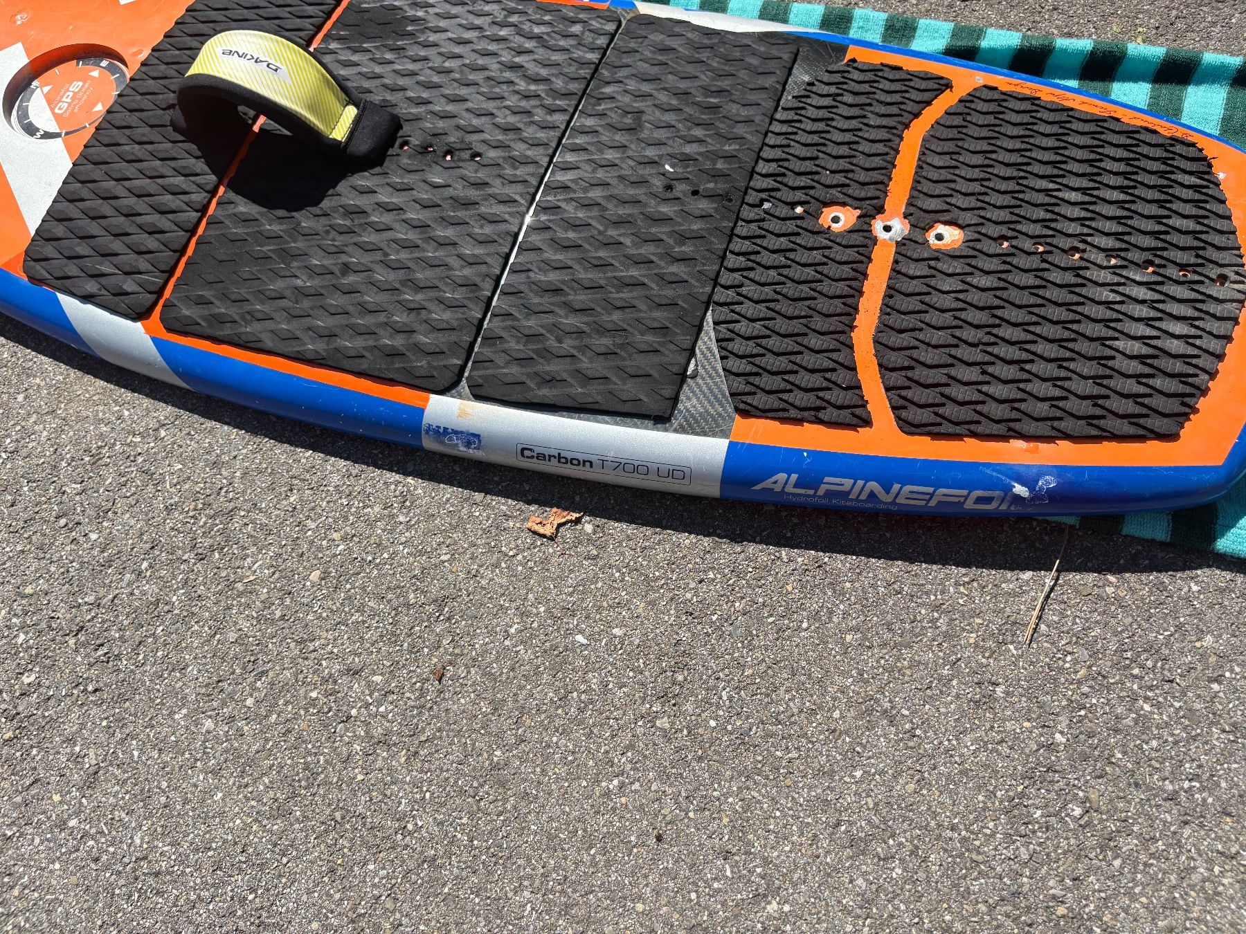 Kite: Hydrofoil Kiteboard AlpineFoil Carbon 1700UD – Gebraucht aus Ipsach von Travers 2