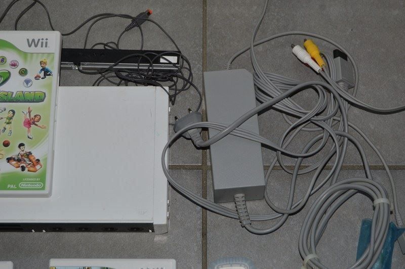 Nintendo Console: Nintendo Wii – Usato da Collonges venduto da arashee 3