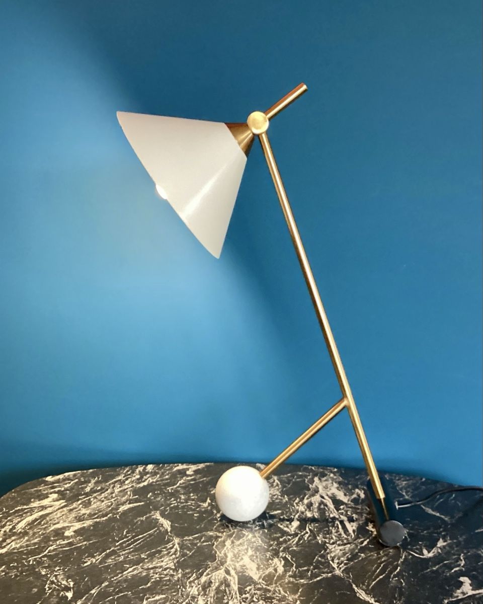 Lampen: Lampe de table design Cleo, dorée et blanche – Gebraucht aus Agiez von Beve15