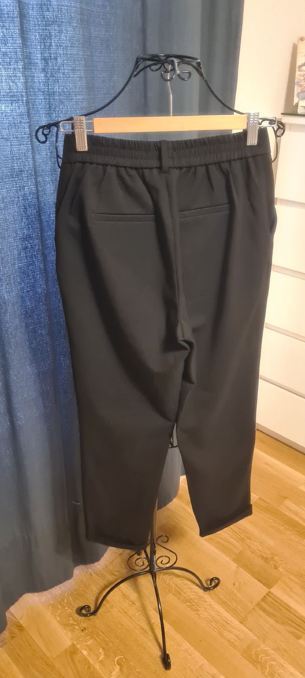 Vero Moda Pantaloni: hose von vero moda gr XS – Nuovo (secondo la descrizione) da zürich venduto da janjaz 1
