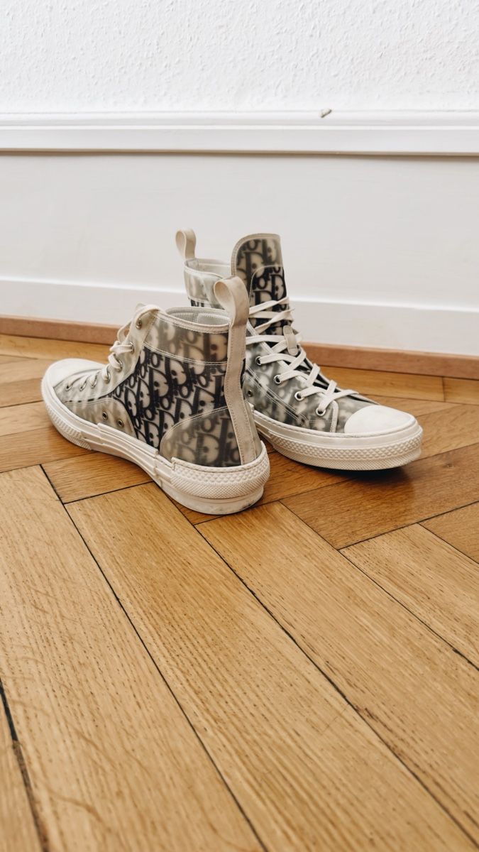 Dior Herrenschuhe: DIOR B23 LEAGUE HIGH TOP SNEAKER – Gebraucht aus Fribourg von vibifgva 1