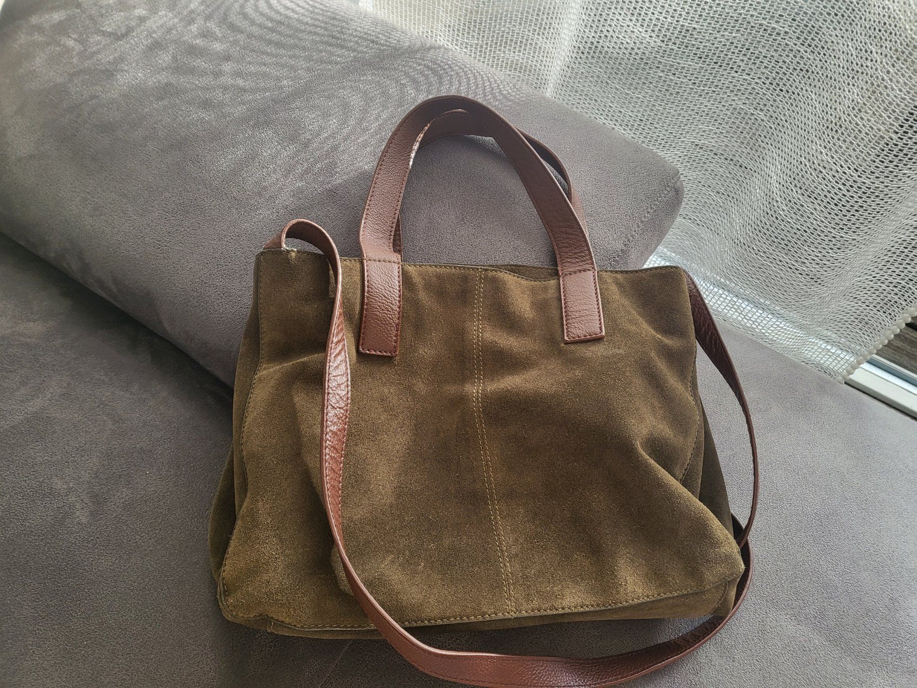 Borse da donna: Tasche aus Velours Naturleder – Usato da Brütten venduto da Diana098