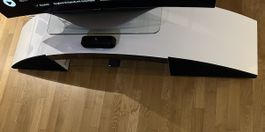 TV-Lowboard mit Soundsystem