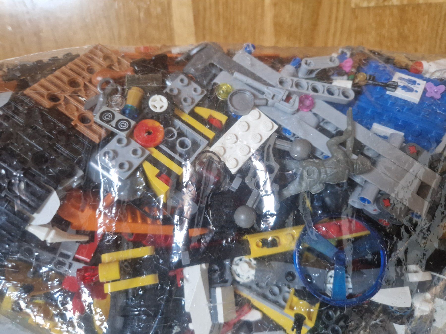 Lego Kit di costruzioni: lot lego + instruction mixte – Usato da Bernex venduto da Mardone 4