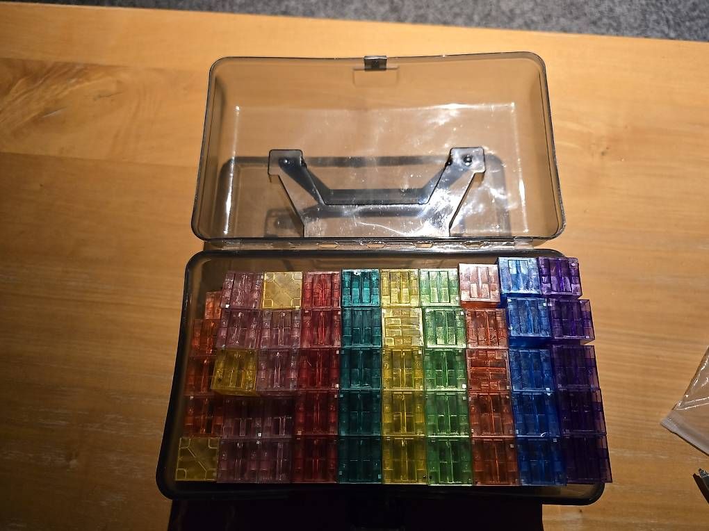 Giochi: MAGNETISCHE BAUSTEINE NEU. – Nuovo e nell'imballaggio originale da Steinerberg venduto da steinerberg01 1